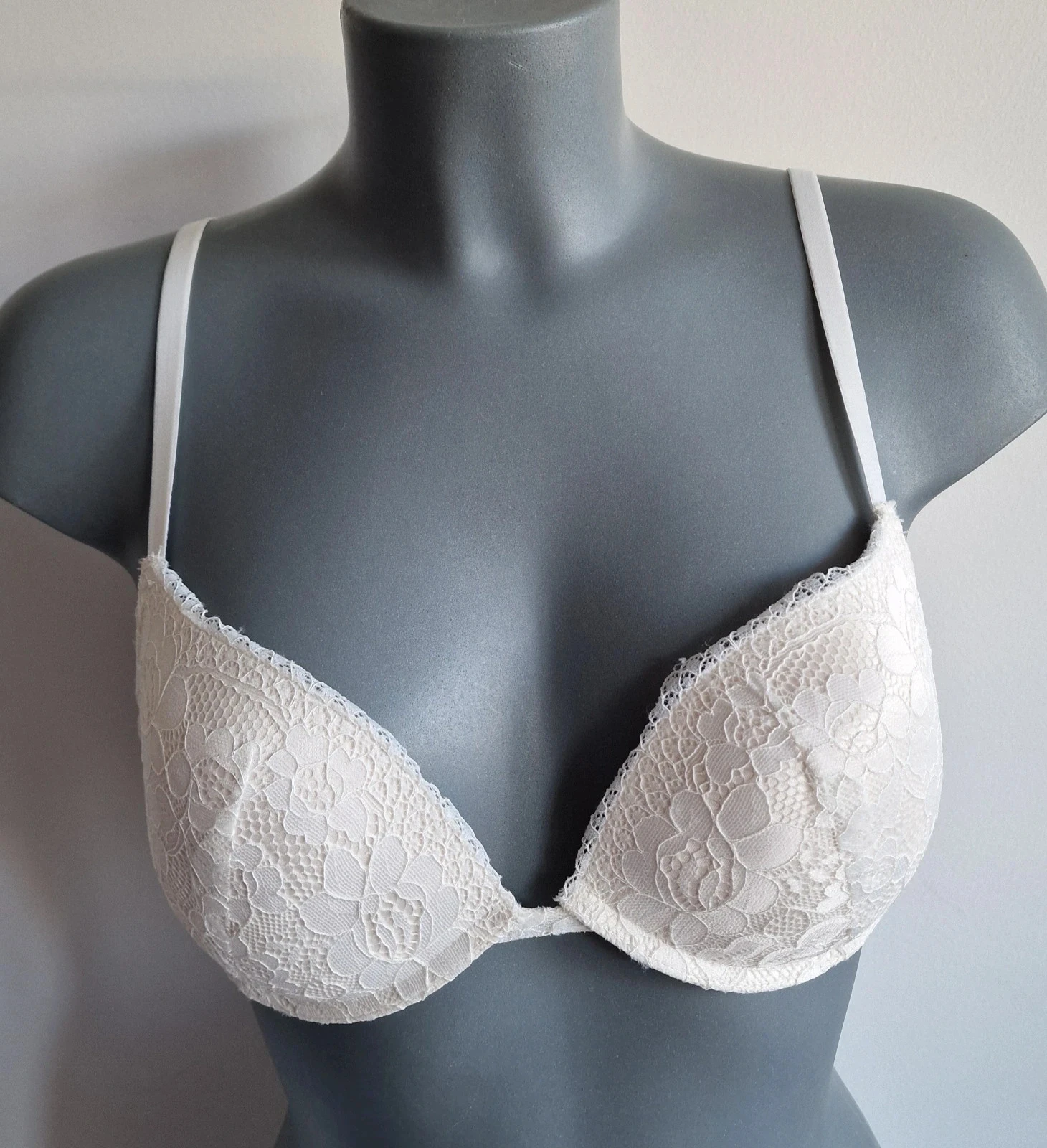 Soutien-gorge Primark blanc dentelle – 80C / 36C – Neuf sans étiquette